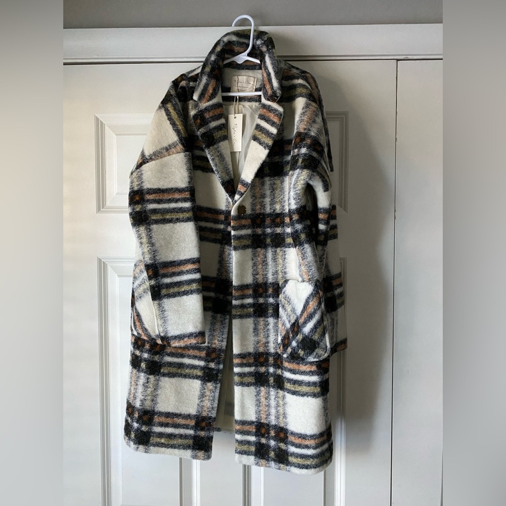 Rylee + Cru sz 10/12 plaid coat. NWT